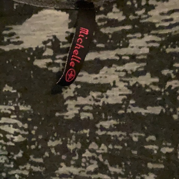 Michelle Black And Gray Tank Top Large - Picture 2 of 3